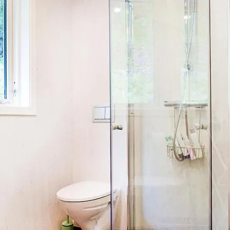 Hébergement de vacances Awesome In With Kitchen Tonstad